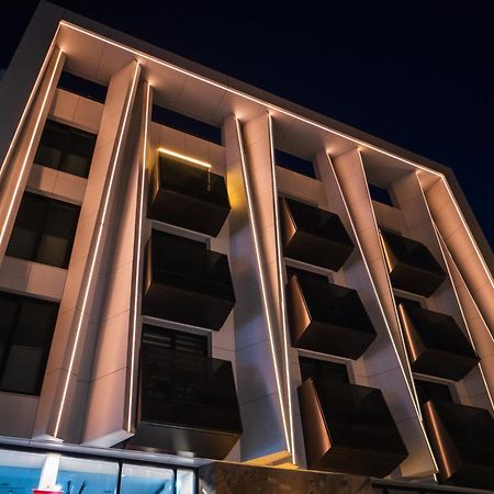 Raam Luxury Suites Larnaka Exterior foto