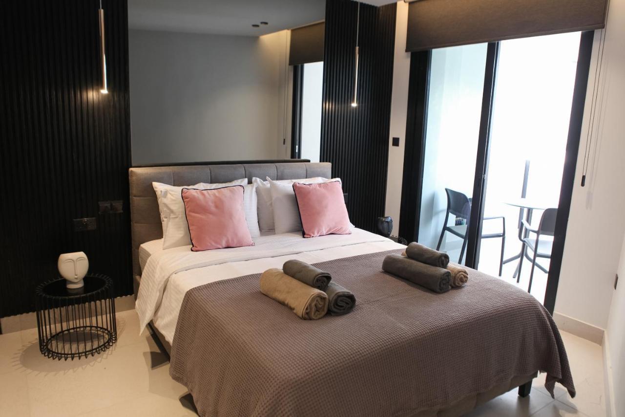 Raam Luxury Suites Larnaka Exterior foto