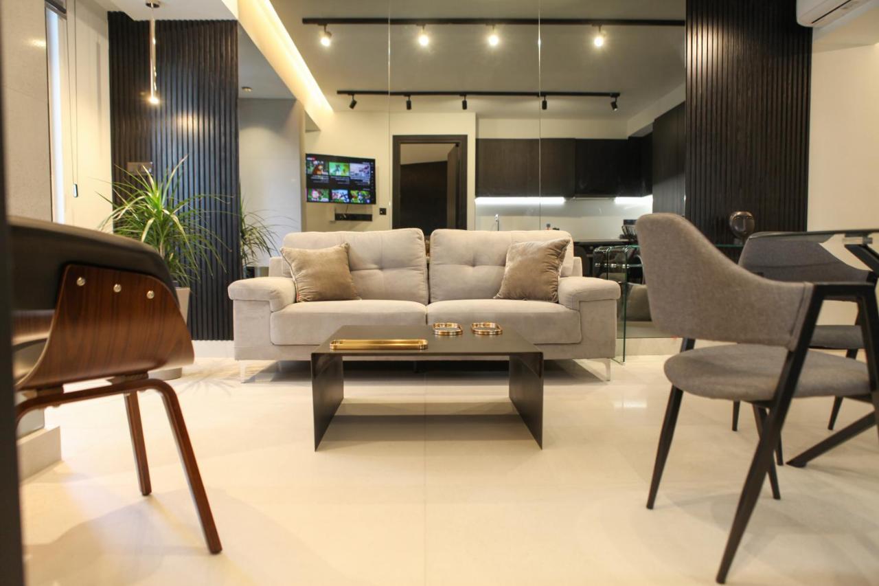 Raam Luxury Suites Larnaka Exterior foto