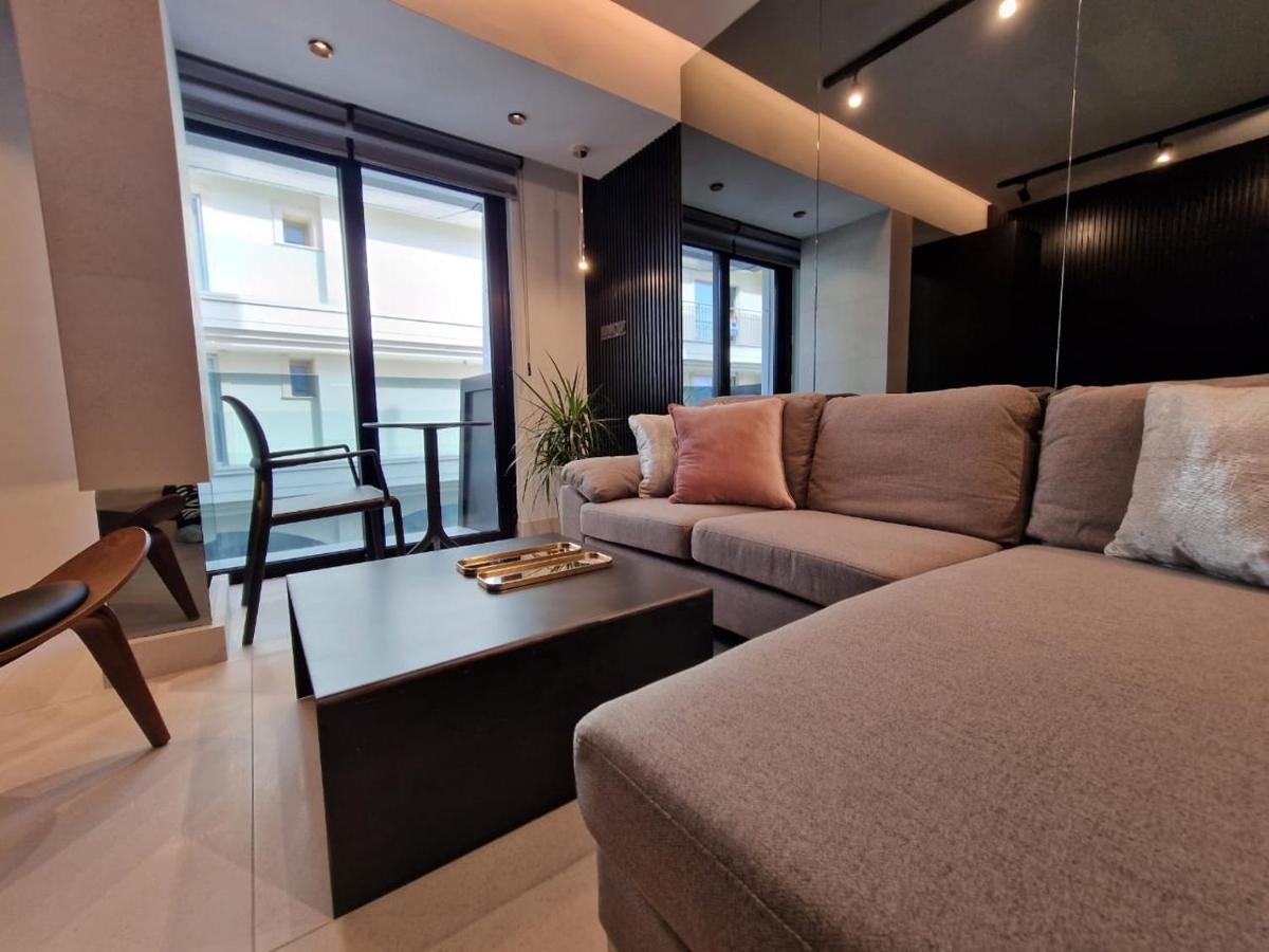 Raam Luxury Suites Larnaka Exterior foto